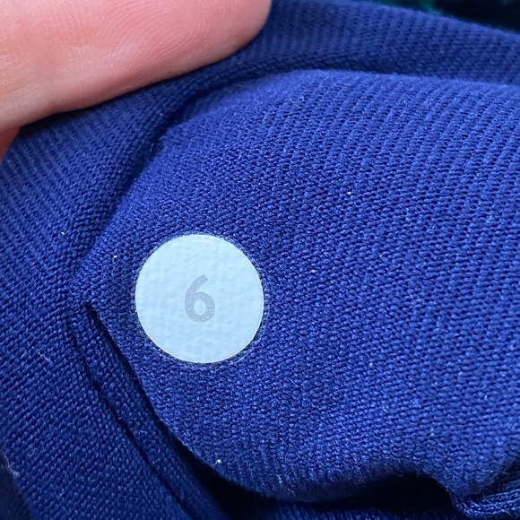 Lululemon Precision Women's Jacket - Size 6 - Picture 6 of 10